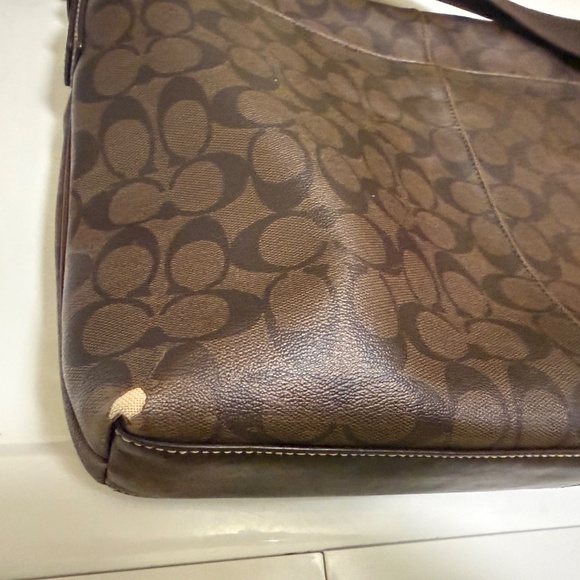 Coach Messenger Bag - Picture 6 of 10